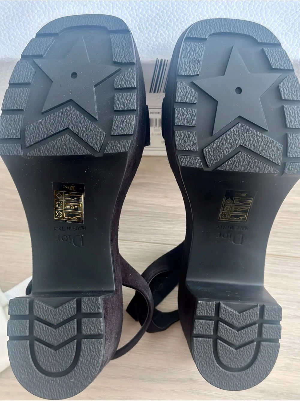 BNIB CHRISTIAN DIOR SANDAL D-LANE - Picture 8 of 11